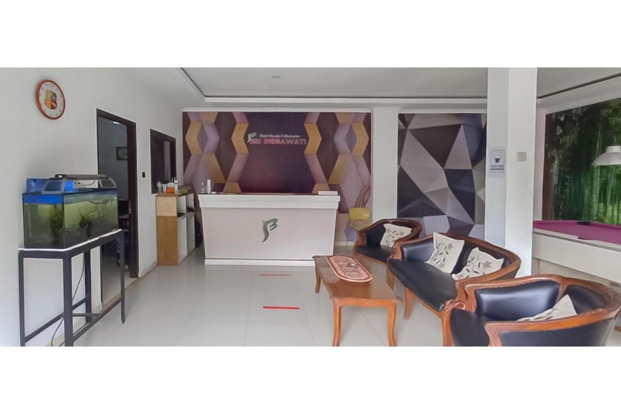 Hotel Sri Indrawati Puncak Mitra Reddoorz Bogor Exterior foto